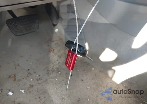 2011 Toyota Camry Le z USA, uszkodzony, nr VIN 4T1BF3EK6BU131590